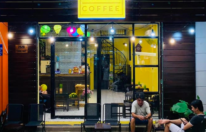 Khu bên Ngoài - Đẩu Coffee Vũng tàu - 252B thống nhất mới. Phường 8 thành phố Vũng Tàu